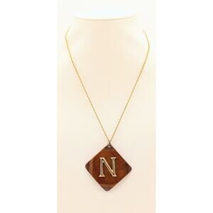 Vintage Gold Tone Wooden Initial 'N' 1.5" Pendant 17" Necklace